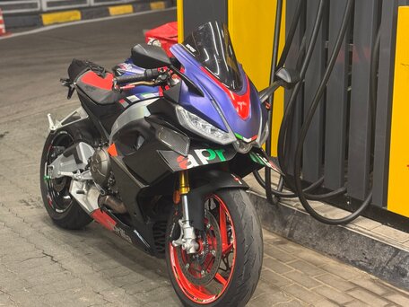 2023 Aprilia RS 660, синий, 750000 рублей, вид 3