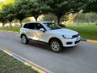 2012 Volkswagen Touareg II, белый, 2000000 рублей, вид 1