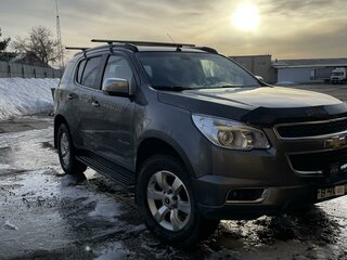 2013 Chevrolet TrailBlazer II, серый, 1750000 рублей, вид 1