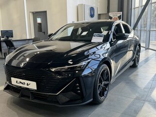 2024 Changan UNI-V I, белый, 3259900 рублей, вид 3