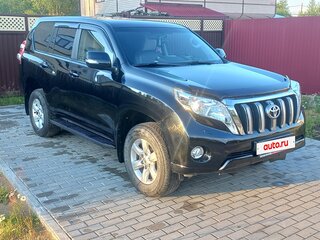 2014 Toyota Land Cruiser Prado 4-speed 150 Series Рестайлинг 1, чёрный, 3200000 рублей, вид 4