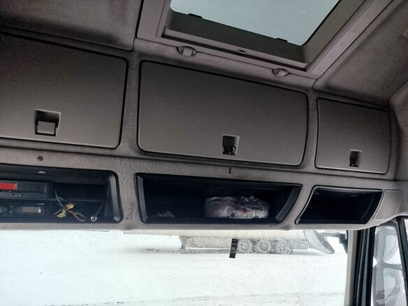 2008 Iveco Stralis, чёрный, 1200000 рублей - вид 10
