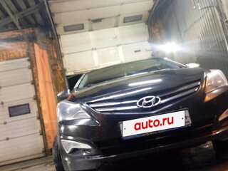 2015 Hyundai Solaris I Рестайлинг, чёрный, 810000 рублей, вид 4