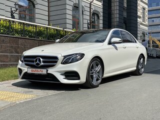2017 Mercedes-Benz E-Класс 200 V (W213, S213, C238), белый, 3750000 рублей, вид 1