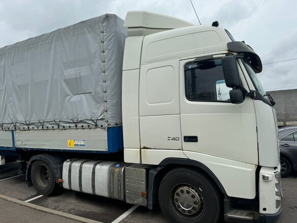 2010 Volvo FH, белый, 3999999 рублей - вид 1