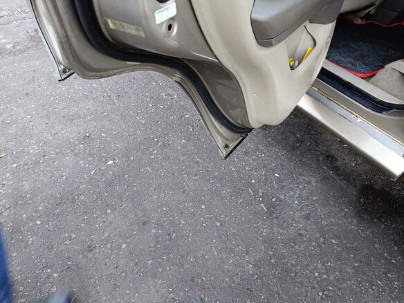 2000 Lexus RX 300 I, жёлтый, 780000 рублей - вид 24
