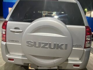 2010 Suzuki Grand Vitara II Рестайлинг, серебристый, 1300000 рублей, вид 4