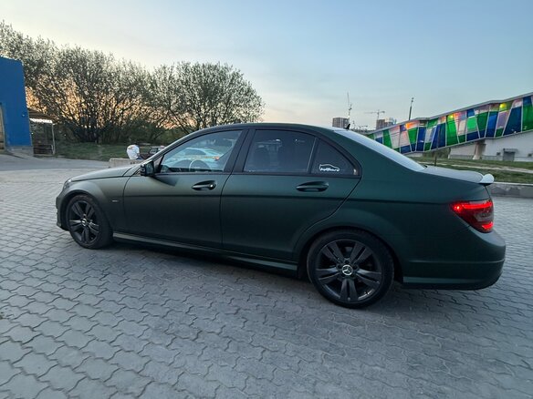 2011 Mercedes-Benz C-Класс 180 BlueEFFICIENCY III (W204) Рестайлинг, чёрный, 1340000 рублей - вид 6