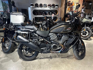 2021 Harley-Davidson Pan America, серебристый, 1750000 рублей, вид 4