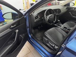 2019 Volkswagen Jetta 8-speed VII, синий, 1570000 рублей, вид 4
