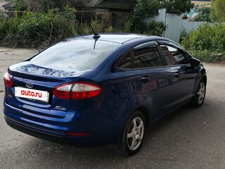 2016 Ford Fiesta Mk6 Рестайлинг, синий, 655000 рублей, вид 2
