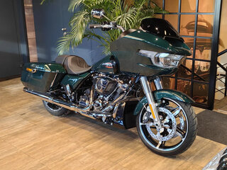 2024 Harley-Davidson Road Glide Special, зелёный, 3550000 рублей, вид 2
