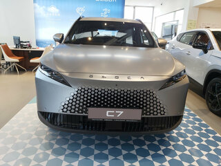 2025 Omoda C7, серый, 4049900 рублей, вид 2