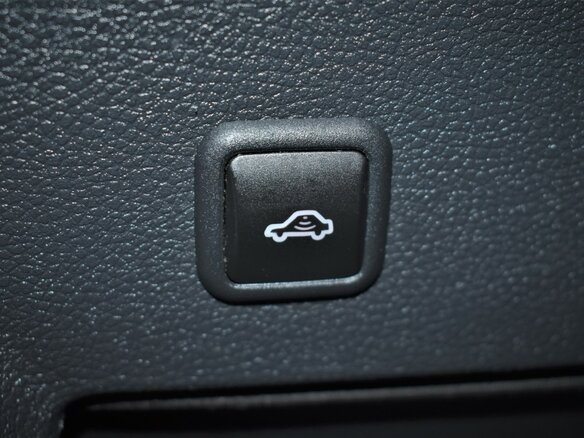 2011 Skoda Fabia II Рестайлинг, серебристый - вид 13