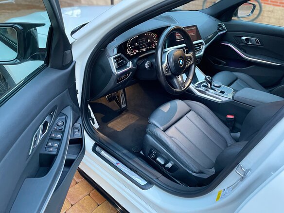 2020 BMW 3 серии 330i VII (G2x), белый, 3500000 рублей - вид 9