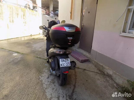 2013 Aprilia SportCity 300, серебристый, 300000 рублей, вид 2