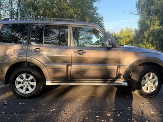 2012 Mitsubishi Pajero IV Рестайлинг 1, коричневый, 1850000 рублей, вид 4