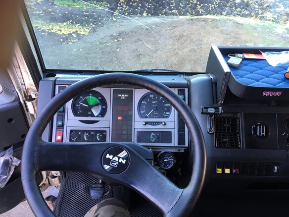 1999 MAN 8, белый, 2550000 рублей - вид 8