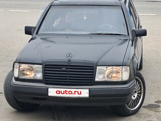 1988 Mercedes-Benz W124 300, чёрный, 280000 рублей, вид 2