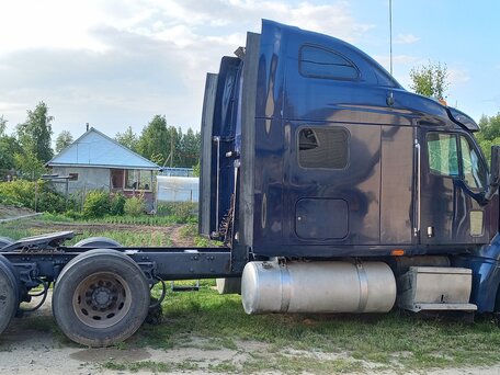 2003 Peterbilt 387, синий, 1600000 рублей, вид 2