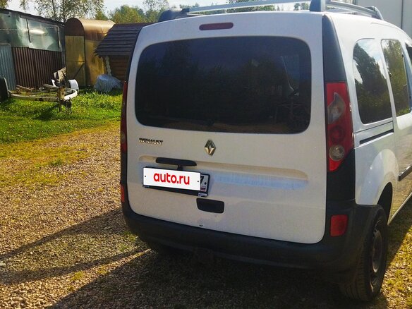 2009 Renault Kangoo II, белый, 750000 рублей - вид 3
