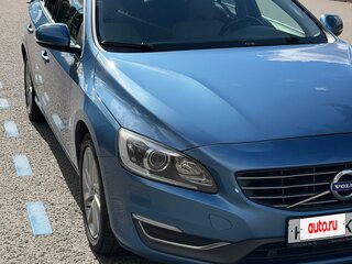 2013 Volvo S60 II Рестайлинг, голубой, 1800000 рублей, вид 4