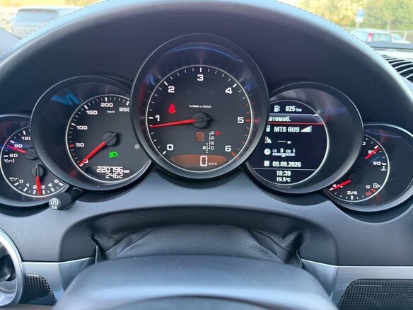 2015 Porsche Cayenne Diesel II Рестайлинг (958), белый, 4500000 рублей - вид 15