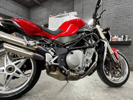 2004 MV Agusta Brutale 750, красный, 650000 рублей, вид 3