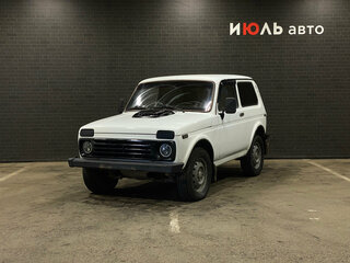2003 Lada (ВАЗ) 2121 (4x4) I Рестайлинг, белый, 240000 рублей, вид 1