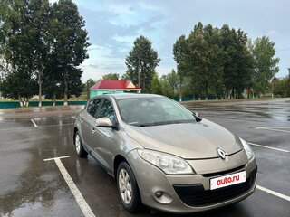 2011 Renault Megane III, бежевый, 710000 рублей, вид 3