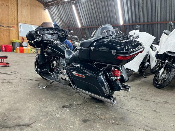2013 Harley-Davidson Electra Glide, чёрный, 1450000 рублей - вид 4