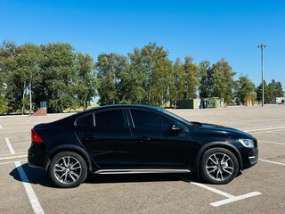 2015 Volvo S60 Cross Country, чёрный, 1890000 рублей, вид 4