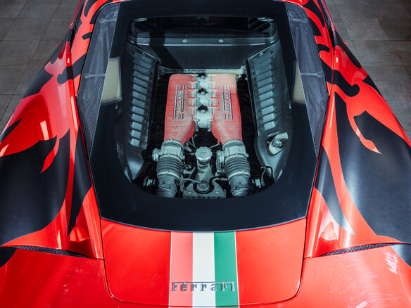 2011 Ferrari 458 Italia, красный - вид 6