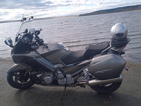 2015 Yamaha FJR1300, серебристый, 1190000 рублей, вид 1