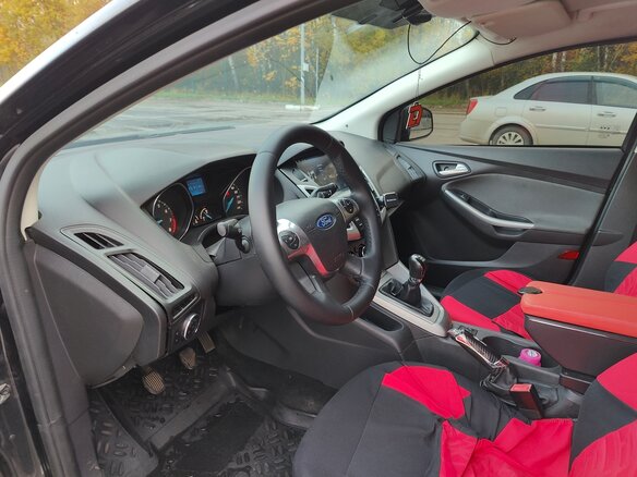 2011 Ford Focus III, чёрный, 600000 рублей - вид 13