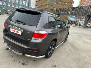 2011 Toyota Highlander II (XU40) Рестайлинг, серый, 2390000 рублей, вид 4