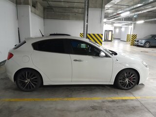 2012 Alfa Romeo Giulietta III, белый, 1600000 рублей, вид 5