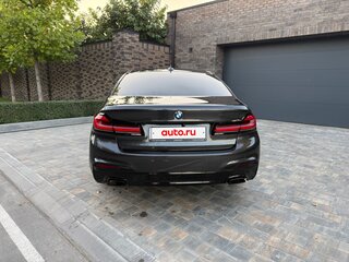 2019 BMW 5 серии 520d xDrive VII (G30/G31/G38), серый, 3500000 рублей, вид 5