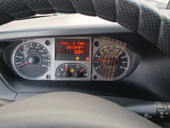 2010 Iveco Daily, белый, 2500000 рублей - вид 8