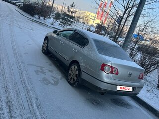 2007 Volkswagen Passat B6, серебристый, 450000 рублей, вид 2