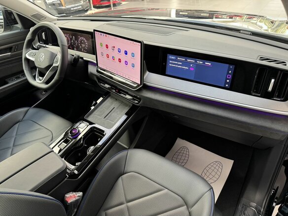 2026 Volkswagen Tavendor I Рестайлинг, чёрный, 5890000 рублей - вид 33