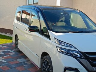 2018 Nissan Serena S-Hybrid V (C27), белый, 2100000 рублей, вид 3