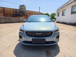 2023 Geely Emgrand II, серебристый, 1350000 рублей, вид 1