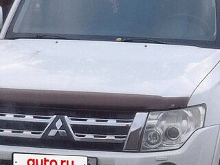 2012 Mitsubishi Pajero IV Рестайлинг 1, белый, 2100000 рублей, вид 2