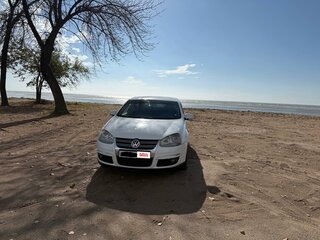 2010 Volkswagen Jetta V, белый, 709000 рублей, вид 3
