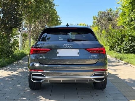 2022 Audi Q3 35 TFSI II (F3), серый, 2569000 рублей, вид 5