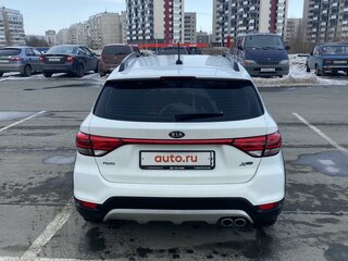2020 Kia Rio X-Line IV, белый, 1500000 рублей, вид 3