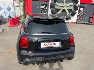 2021 Mini Hatch Cooper III (F55/F56) Рестайлинг 2, чёрный, 2990000 рублей, вид 3