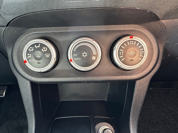 2008 Mitsubishi Lancer X, бежевый, 890000 рублей - вид 15