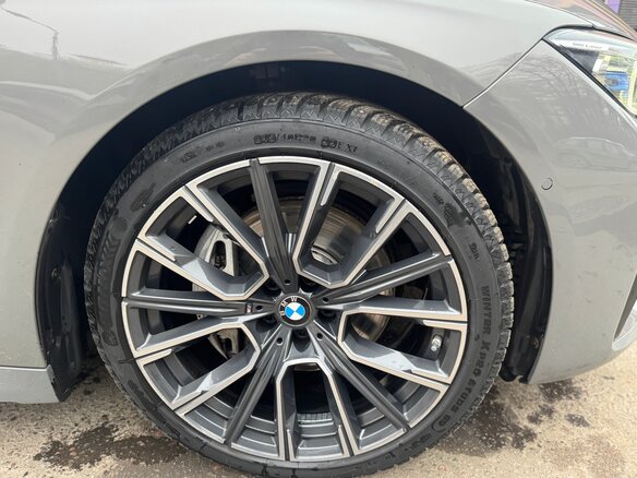 2022 BMW 7 серии 740d xDrive VI (G11/G12) Рестайлинг, серый, 7000000 рублей - вид 9